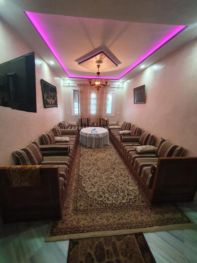 Lovely Two Bedrooms Apartment Tangier Exterior photo